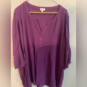 Avenue size 14/16 blouse.